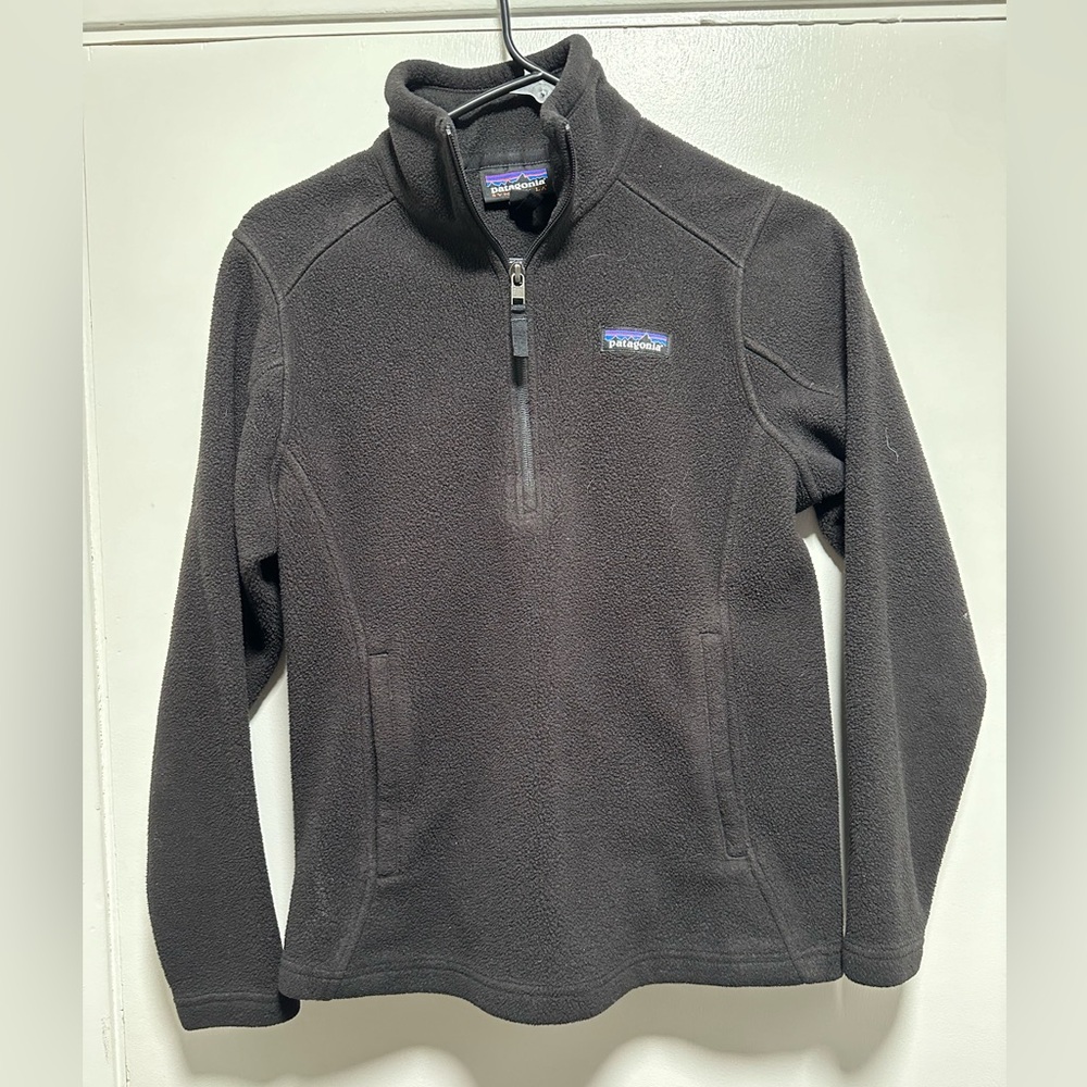Patagonia Women’s Quarter Zip